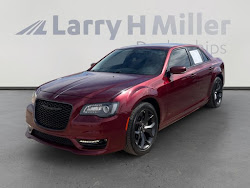 2023 Chrysler 300 Touring L